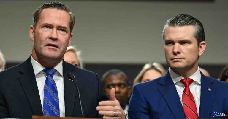 Les coordonnées privées de hauts conseillers en matière de sécurité de Donald Trump accessibles sur internet, selon le «Der Spiegel»