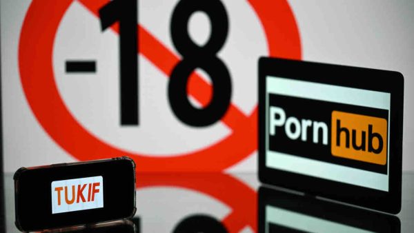L’obligation pour les sites X de vérifier l’âge de leurs utilisateurs désormais applicable aux géants PornHub ou YouPorn