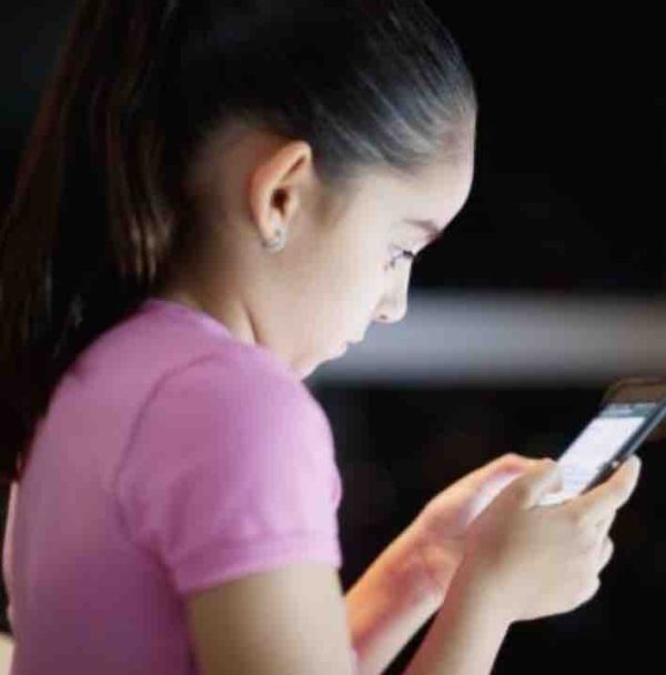 Réseaux sociaux : Londres enquête sur la façon dont ils utilisent les données personnelles des enfants