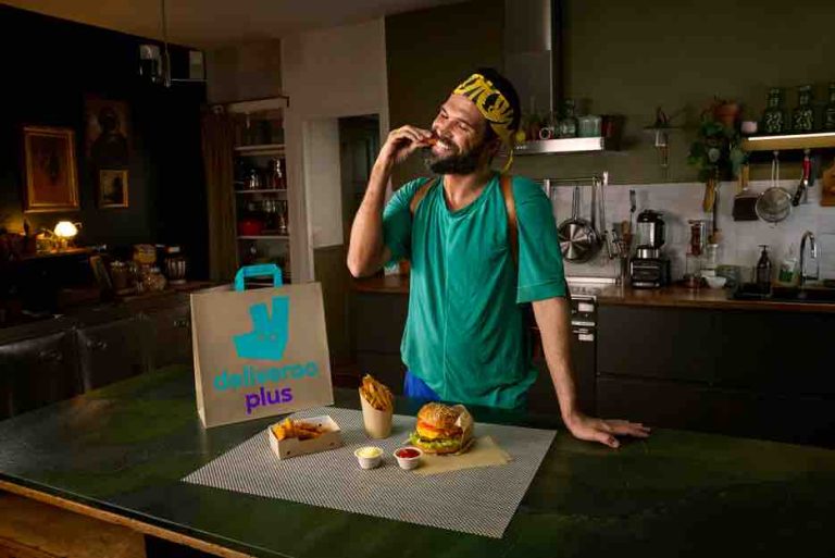 TF1 PUB : Deliveroo repart à l’aventure avec «Koh-Lanta» pour une année consécutive