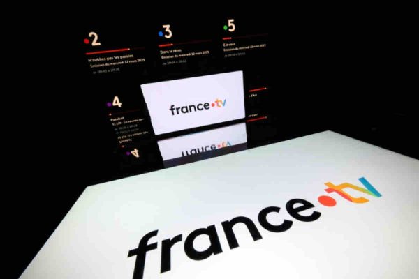 Audiovisuel public: l’examen poursuit laborieusement son chemin