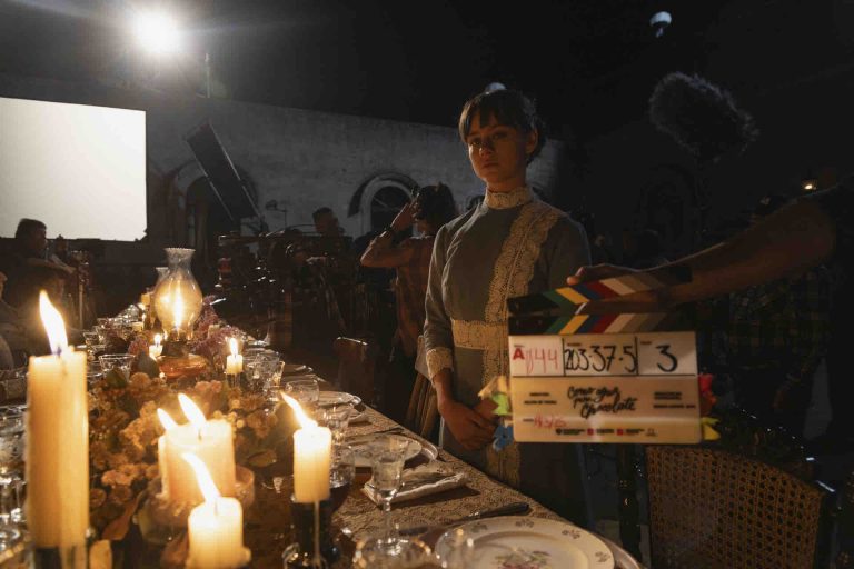 «CHOCOLAT AMER» : la série originale HBO débute le tournage de sa deuxième saison