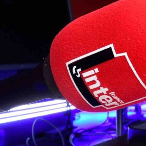 France Inter caracole toujours en tête des audiences radio