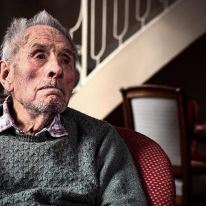Jacques Moalic, journaliste de l’AFP et survivant de Buchenwald, décède à 102 ans 