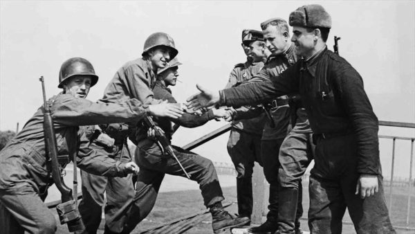 HISTOIRE TV : l’inédit: «1945, une fin de guerre?» jeudi 8 mai 