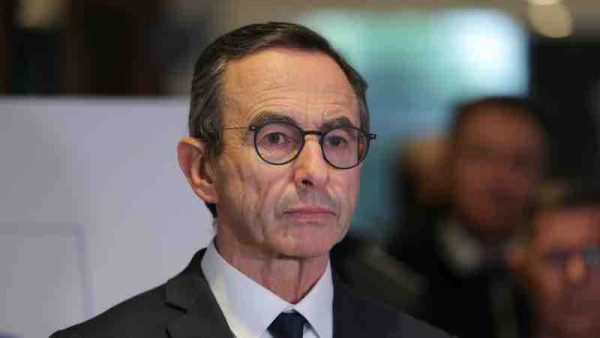 Le ministre de l’Intérieur, Bruno Retailleau, souhaite la «fouille des téléphones» des personnes en situation irrégulière