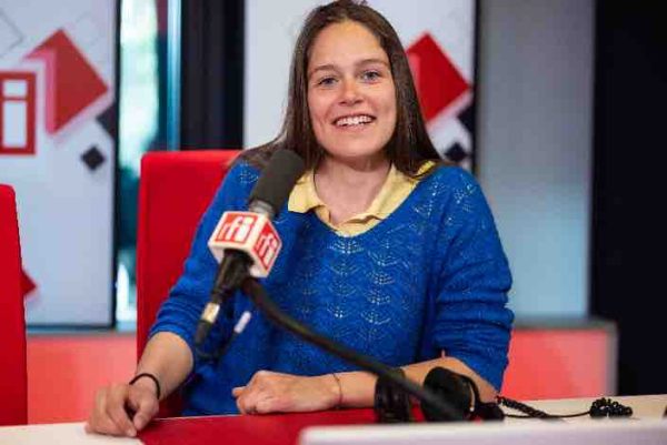 RFI : Lisa Villy (CFJ Paris) lauréate du Prix RFI Charles Lescaut 2025
