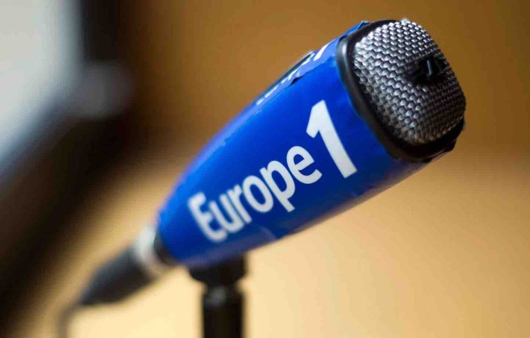 Europe 1 a changé parce que les Français eux-mêmes «dévient» dans leurs opinions, selon Arnaud Lagardère
