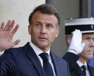 Le président Emmanuel Macron en direct sur TF1 avec Sophie Binet, Robert Ménard et Tibo InShape 