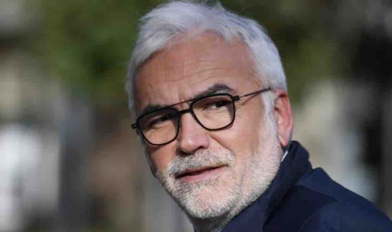 Europe 1: Pascal Praud reprendra à la rentrée la case 16h-18h en remplacement de Cyril Hanouna