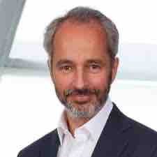 L’Association des Chaînes Privées nomme David Larramendy Président et accueille le Groupe RMC BFM au sein du Bureau
