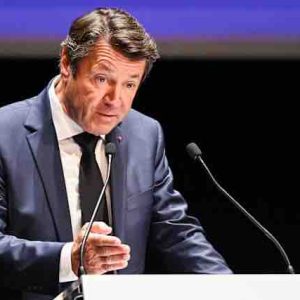 Le couple Estrosi et Delphine Ernotte en garde à vue dans le cadre d’une enquête sur l’organisation d’événements à Nice