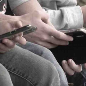 Les Pays-Bas conseillent d’interdire les réseaux sociaux aux enfants de moins de 15 ans