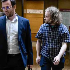 Timothée Lhomond: jeune génie ou escroc dépassé ? Le tribunal s’interroge