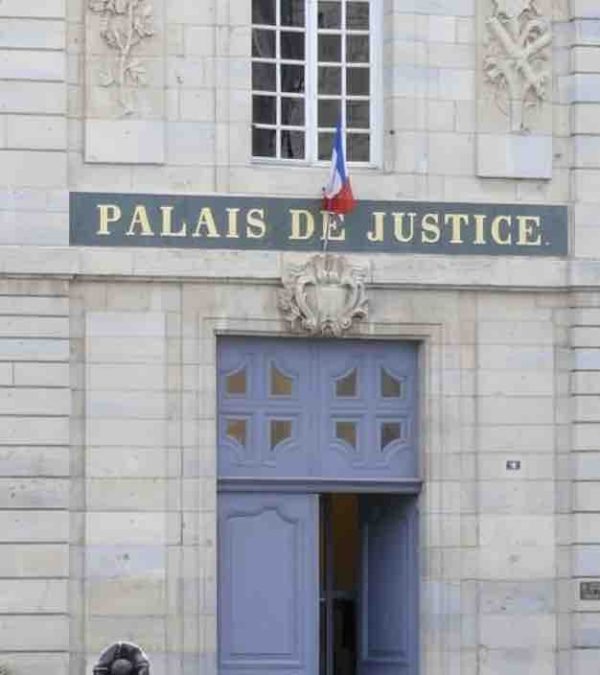 Tué pour des cryptomonnaies: le procès de 4 hommes s’est ouvert à Vesoul
