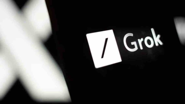 Grok (X) mis en cause pour propos négationnistes: LDH et SOS Racisme portent plainte