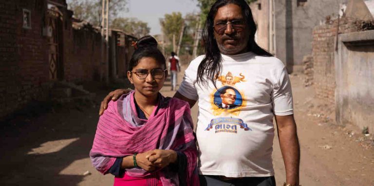 ARTE : Antoine Védeilhé (Prix Albert-Londres 2024) dans «ARTE Reportage» le 20 septembre avec son film «Inde : le viol, les castes, l’injustice»