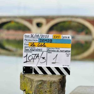 TF1 : la nouvelle mini-série «La cible» en tournage avec Tomer Sisley et Fauve Hautot