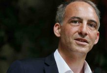 Glucksmann fier de Léa Salamé, admet une incompatibilité en cas de candidature en 2027