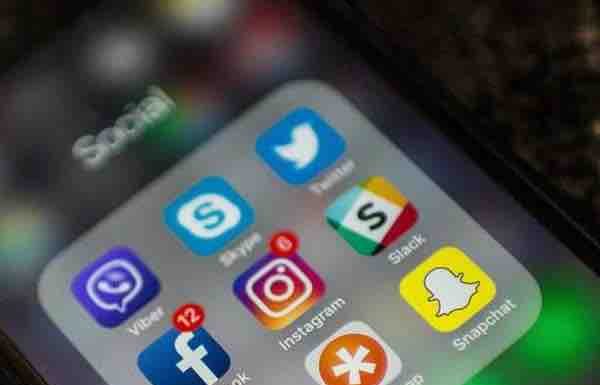 Réseaux sociaux : l’Autriche prépare une interdiction pour les moins de 14 ans