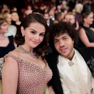 Selena Gomez épouse Benny Blanco devant 170 invités dont Taylor Swift 