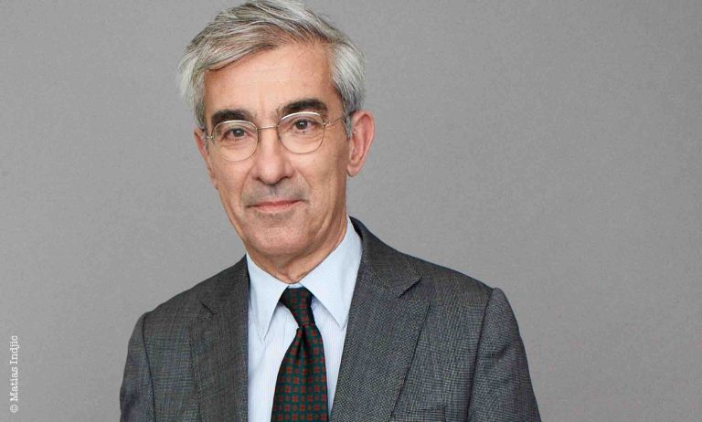 A. BRÉZET (Le Figaro) «Le cœur du métier, c’est l’information, pas le support»