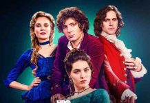 Les lambris de bois sculpté du château de Fontainebleau comme décor de la série «Merteuil»