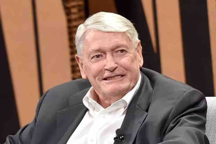 John Malone quittera la présidence de Liberty Media et de Liberty Global au début de 2026