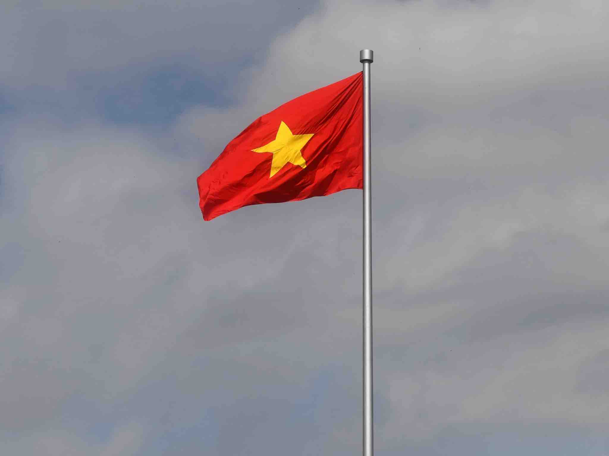 Les autorités vietnamiennes ont arrêté pour fraude sur une cryptomonnaie un entrepreneur de la tech et investisseur dans une célèbre émission de télé-réalité