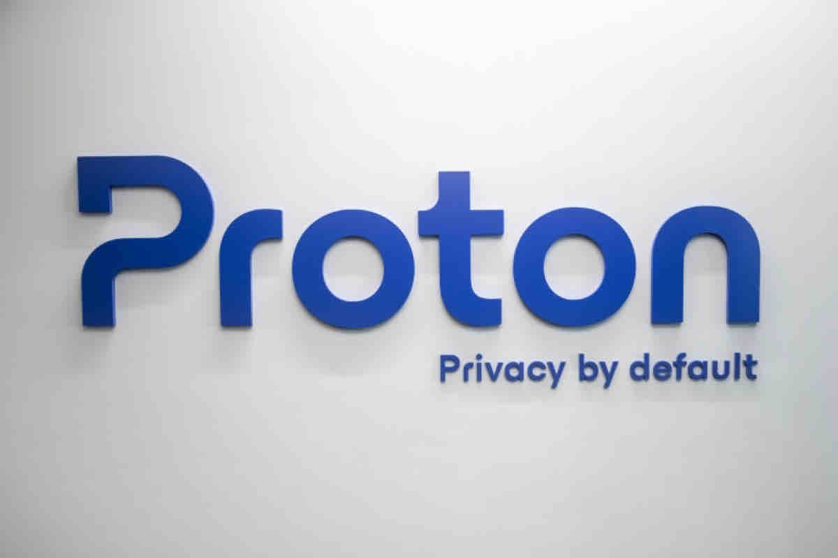 Proton lance un observatoire sur les violations de données détectées sur le dark web