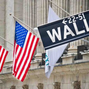 SpaceX, OpenAI et Anthropic, trois colosses attendues à Wall Street