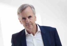 B. DE LA VILLARDIÈRE («Enquête exclusive») : «J’ai signé avec M6 jusqu’en 2027»