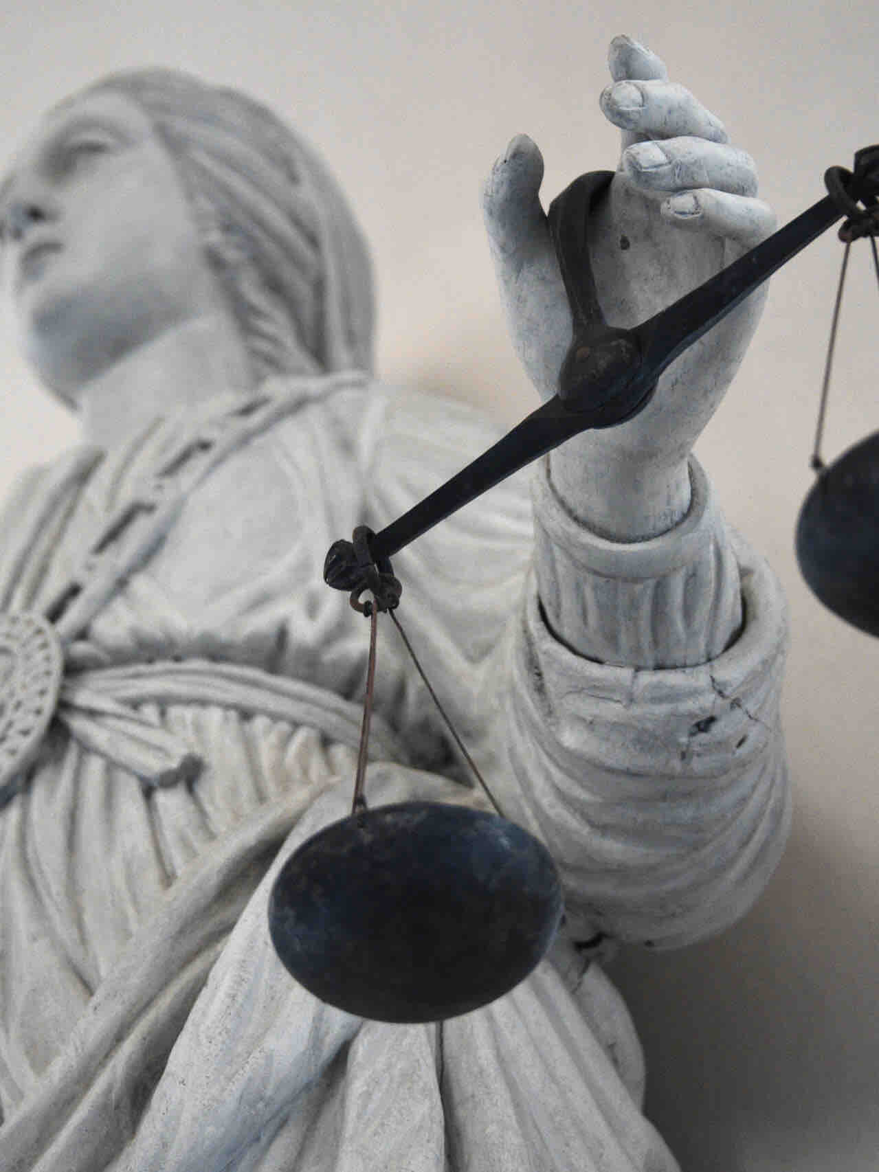 Incendie de pylônes: des peines allant jusqu’à deux ans d’emprisonnement pour 10 gilets jaunes