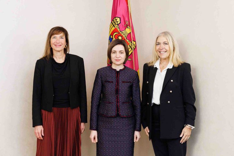 La présidente moldave, les dirigeants de Radio France Internationale (France Médias Monde) et de Deutsche Welle discutent de la lutte contre la manipulation de l’information