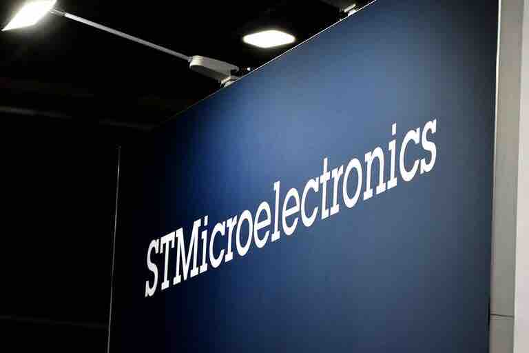 Le groupe franco-italien STMicroelectronics a obtenu un financement de la banque européenne d’investissement (BEI) de 1 milliard d’euros