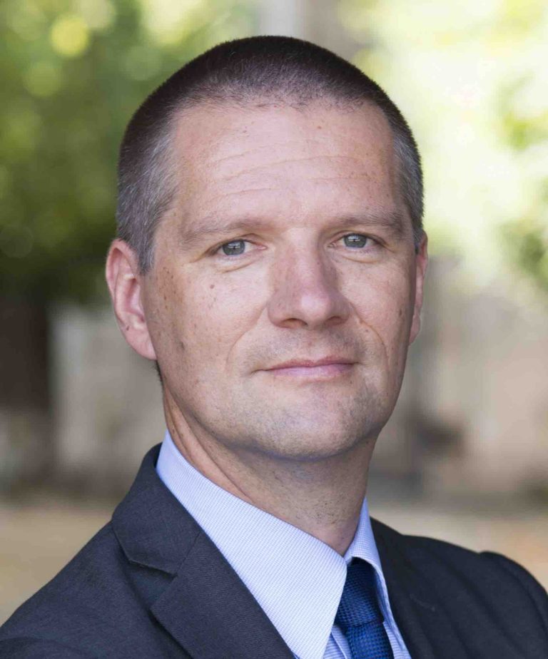 Orange nomme Guillaume Poupard Chief Trust Officer