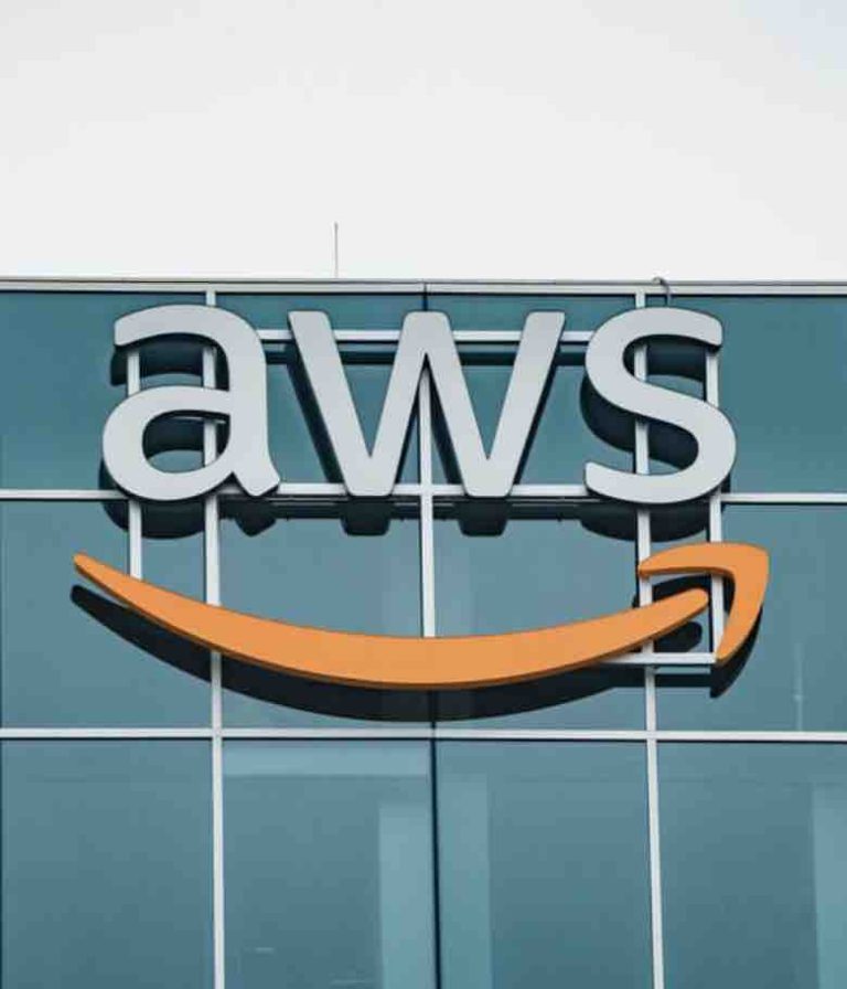 Amazon Web Services lance un cloud «souverain» pour l’Europe, critiqué comme du «souveraineté washing»