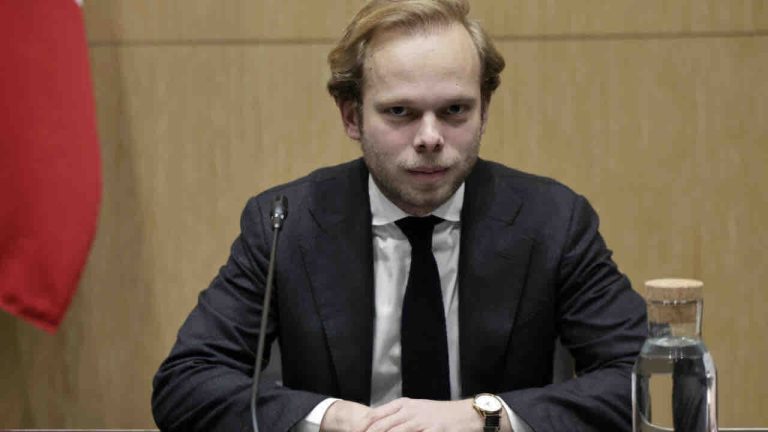 Commission sur l’audiovisuel public: polémique autour des méthodes du rapporteur Charles Alloncle