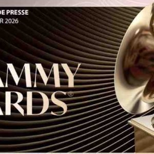 Bad Bunny triomphe aux Grammys et dénonce la politique migratoire de Trump