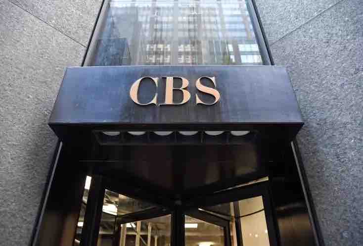 Après la publication d’e-mails avec Jeffrey Epstein, le médecin-influenceur Peter Attia quitte CBS News