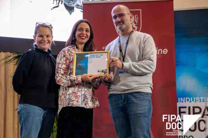 Fipadoc 2026 : Public Sénat a remis le «Prix Public Sénat» à «Taken by the white man» d’Ana Sofia Fonseca