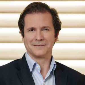 Guillaume DEBRÉ, Directeur général de LCI