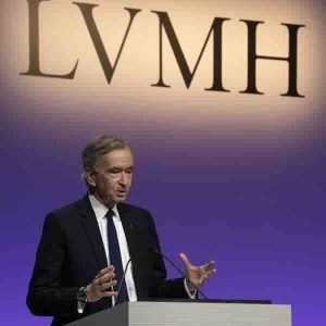 Les salariés de Challenges, Sciences et Avenir et La Recherche votent une motion de défiance contre LVMH