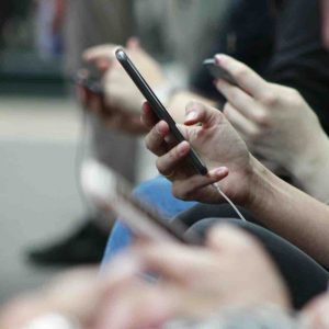 Quand les Français réapprennent à gérer leur temps d’écran grâce à la tech