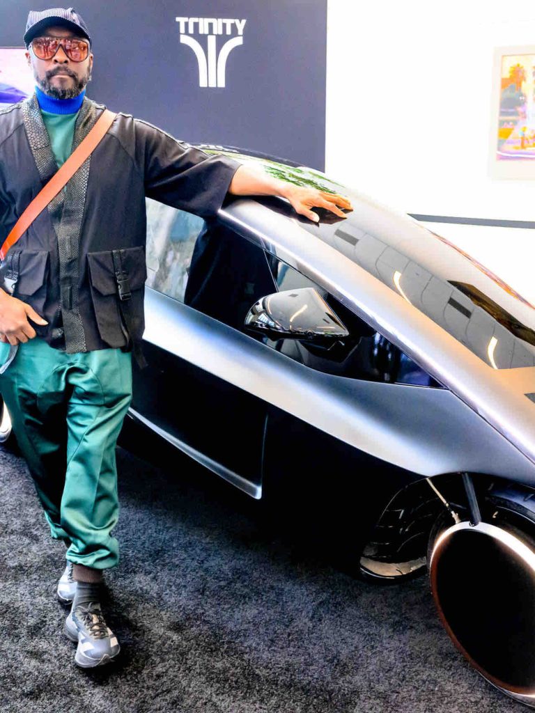 Après la radio IA, la star des Black Eyed Peas will.i.am s’attaque aux transports