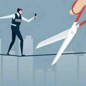 Europe : un environnement de plus en plus hostile pour les journalistes