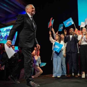Municipales à Lyon: face aux critiques, Jean-Michel Aulas rencontre les journalistes locaux