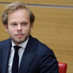 Le rapport Alloncle divise la classe politique