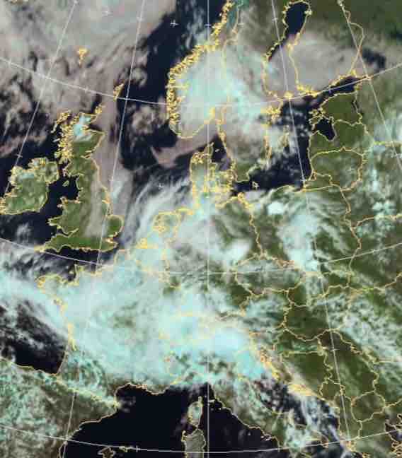 Climat : des satellites européens pour traquer orages, feux et stress des plantes