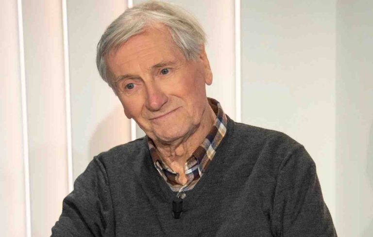 Le dessinateur Cardon, figure du Canard enchaîné, est décédé à 89 ans